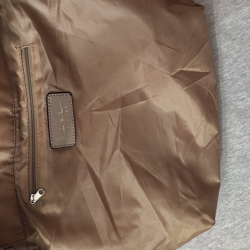 NICOLE MILLER NEW YORK - WOMENS HAND BAG- PURSE 👜👜👜 SHOULDER BAG - Picture 10 of 16